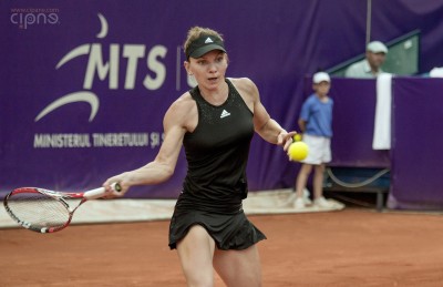 Simona Halep vs. Aleksandra Krunic - 10 iulie 2014 - BRD Bucharest Open
