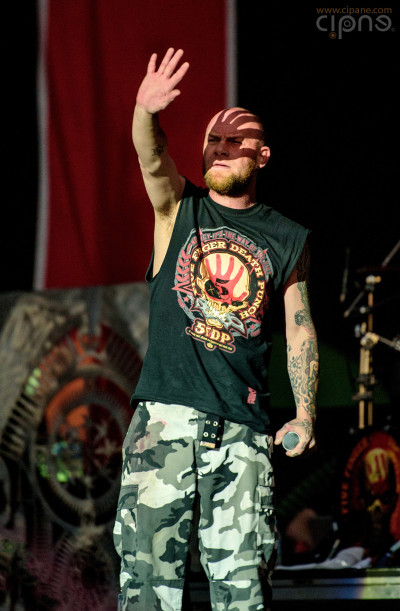 Five Finger Death Punch - 19 iunie 2015 - Hellfest Open Air, Clisson, France