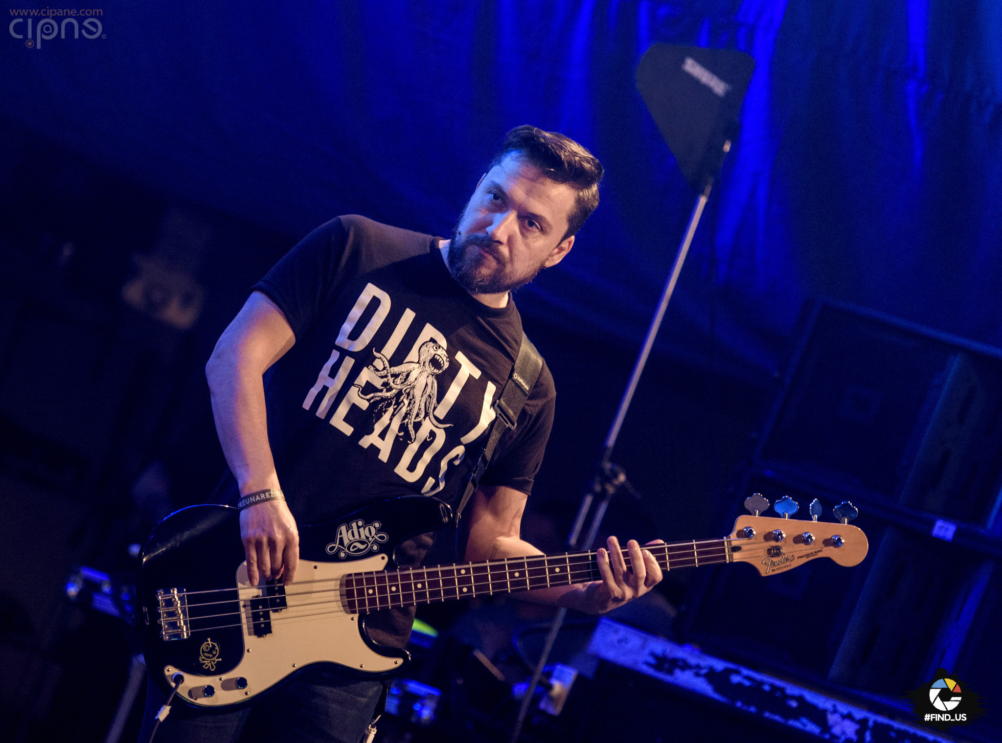 Pistol cu Capse - #ImpreunaRezistam - Concert caritabil pentru victimele #Colectiv - Arenele Romane, București - 14 noiembrie 2015