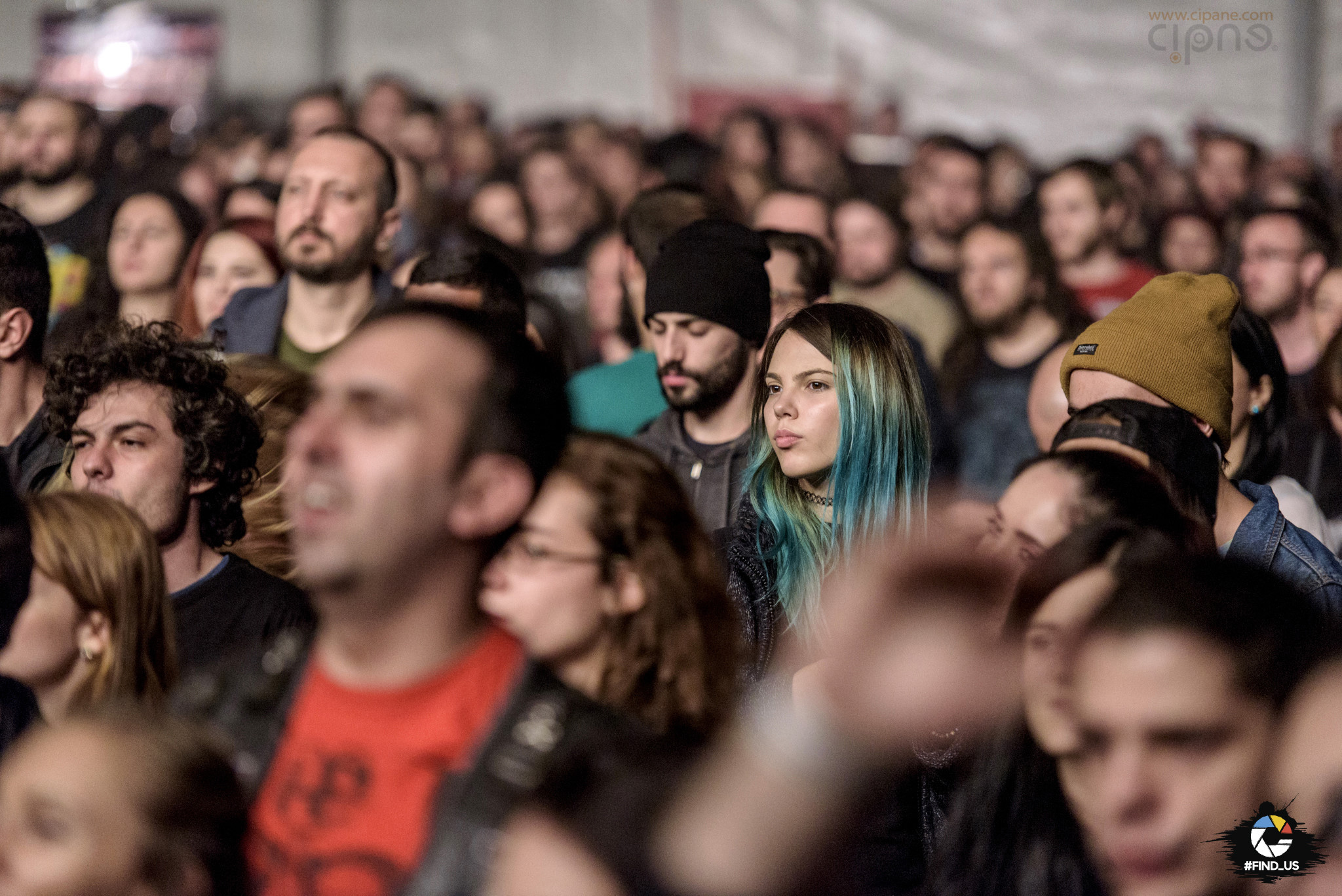 Public - #ImpreunaRezistam - Concert caritabil pentru victimele #Colectiv - Arenele Romane, București - 14 noiembrie 2015