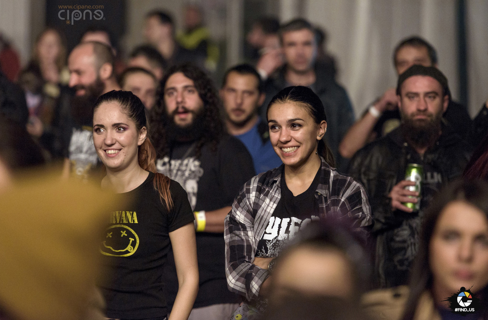Public - #ImpreunaRezistam - Concert caritabil pentru victimele #Colectiv - Arenele Romane, București - 14 noiembrie 2015