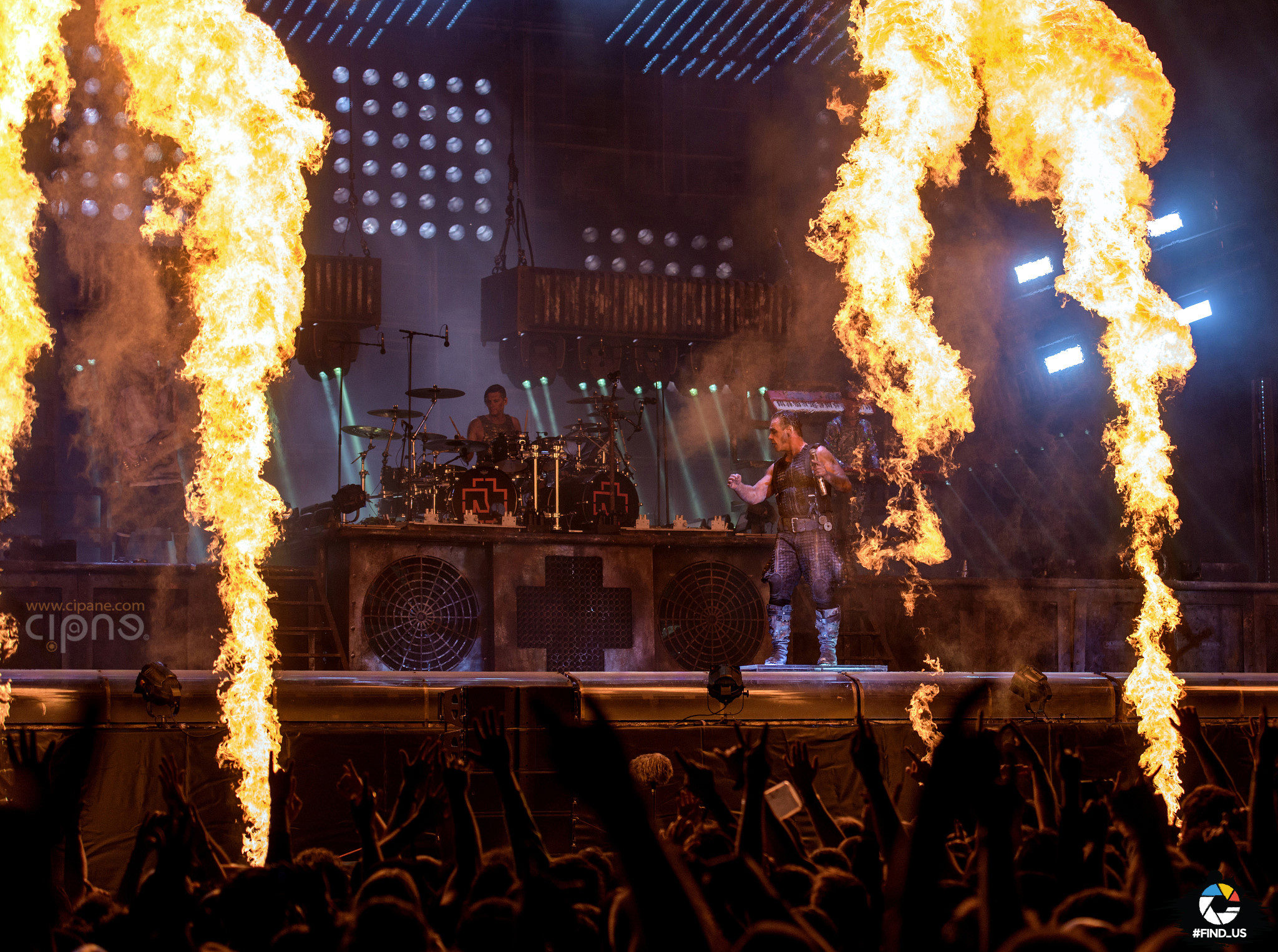 Rammstein - 17 iunie 2016 - Hellfest Open Air, Clisson, France