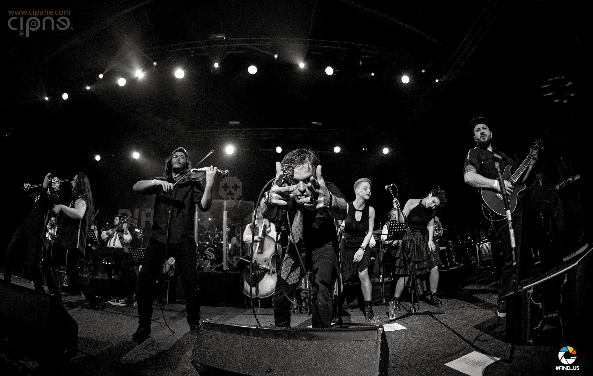 Dirty Shirt - ”FolkCore DeTour” Project - 1 aprilie 2017 - Arenele Romane, București
