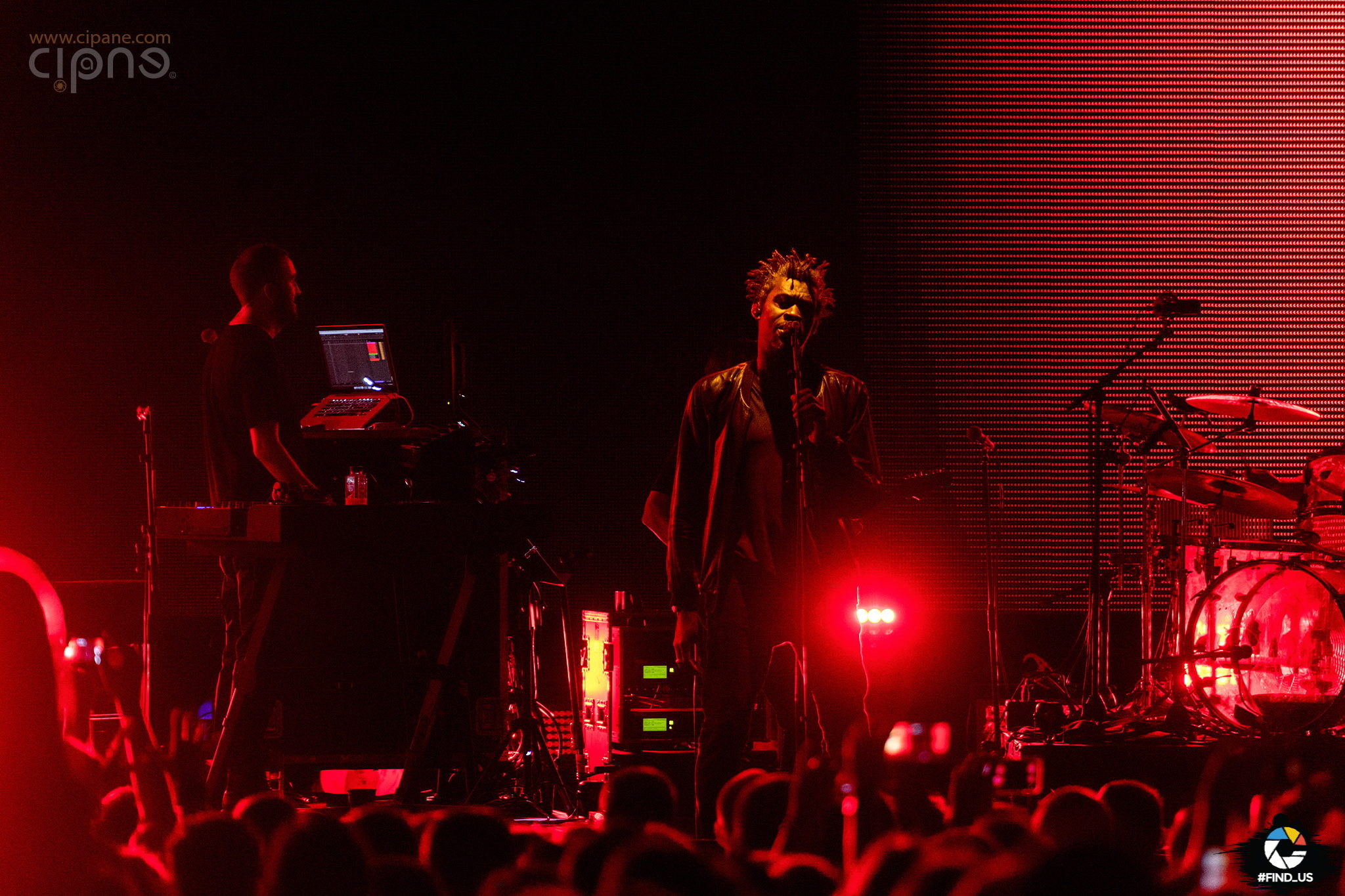 Massive Attack - 24 iulie 2018 - Arenele Romane, București