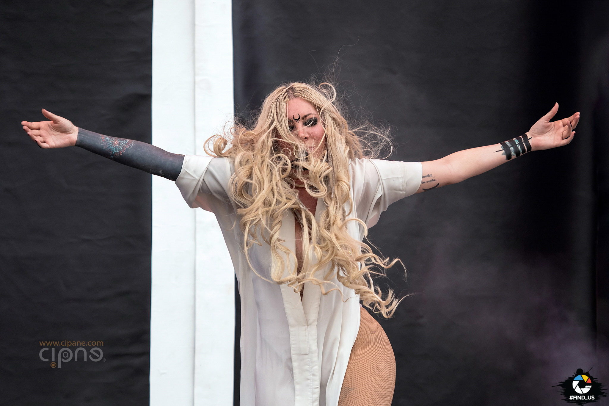 In This Moment - 24 iunie 2018 - Hellfest Open Air, Clisson, France