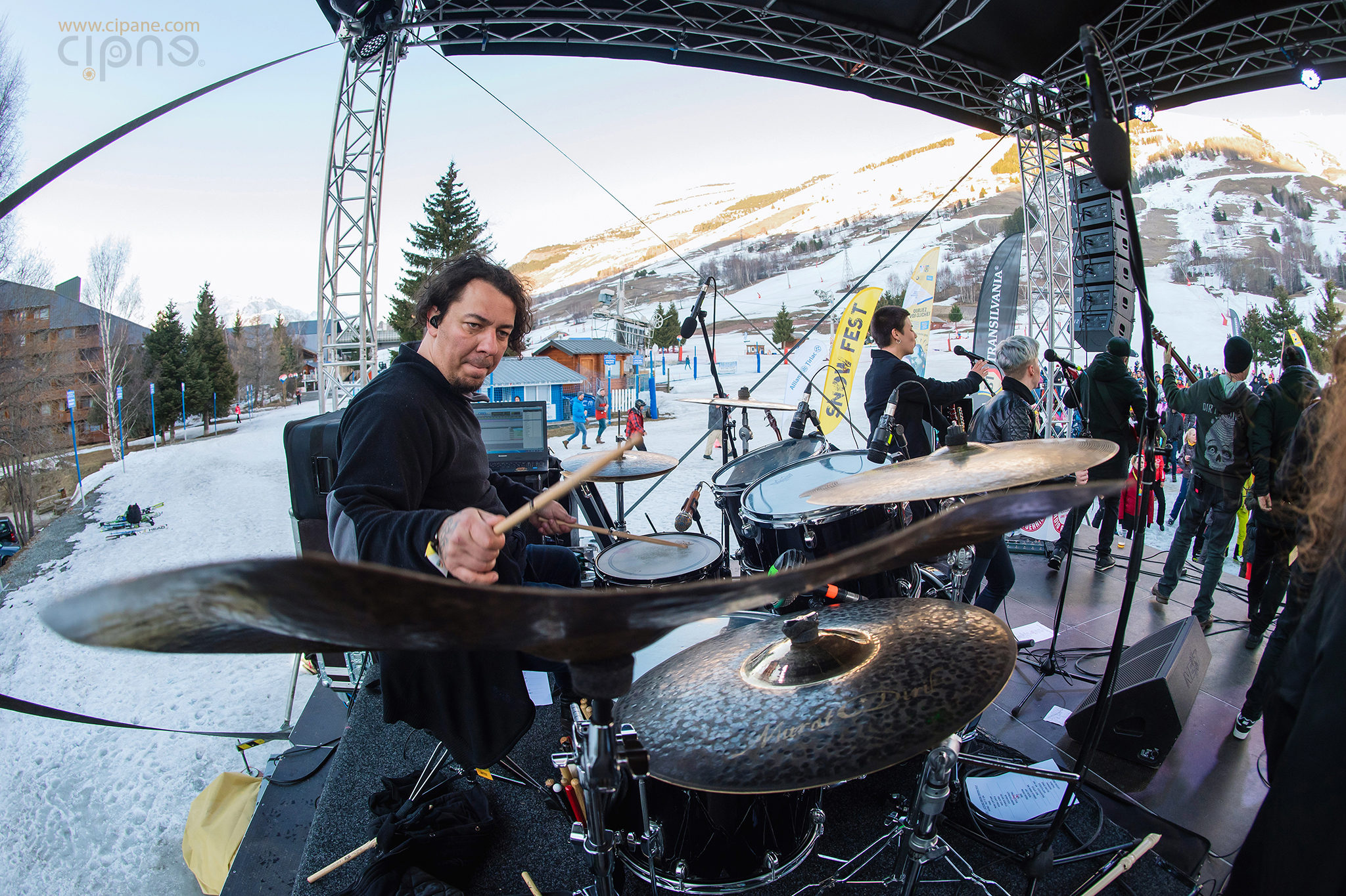 Dirty Shirt - 27 martie 2019 - SnowFest, Les 2 Alpes, France